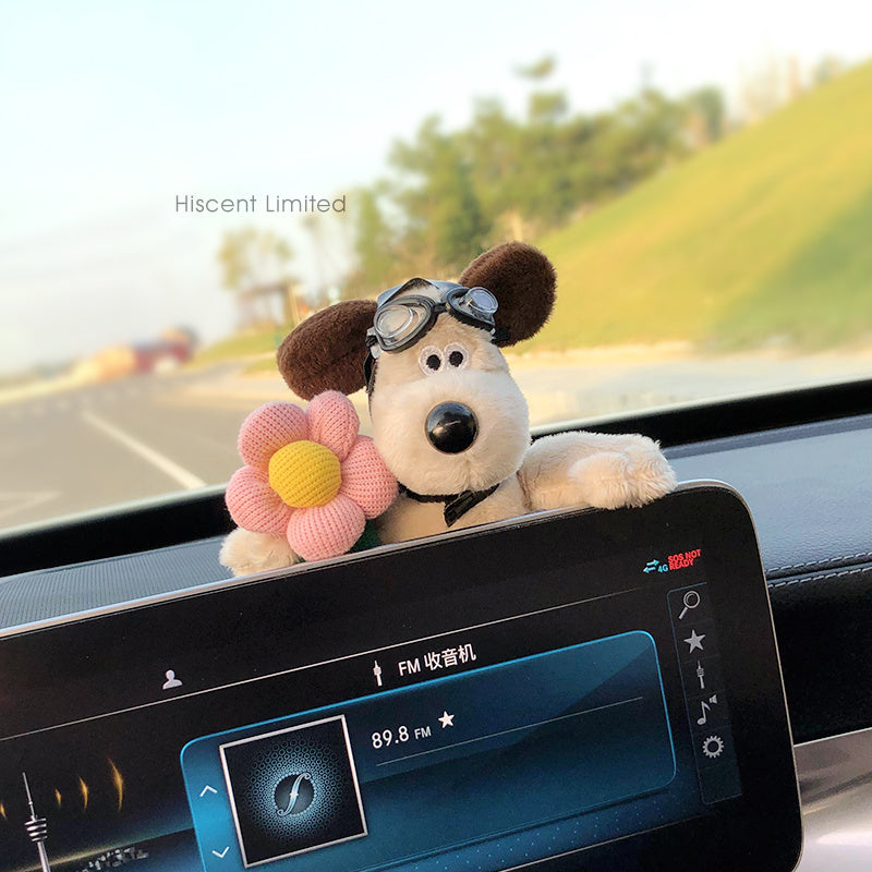 Cute Pilot Dog Car Pregnant Block Decoration Doll